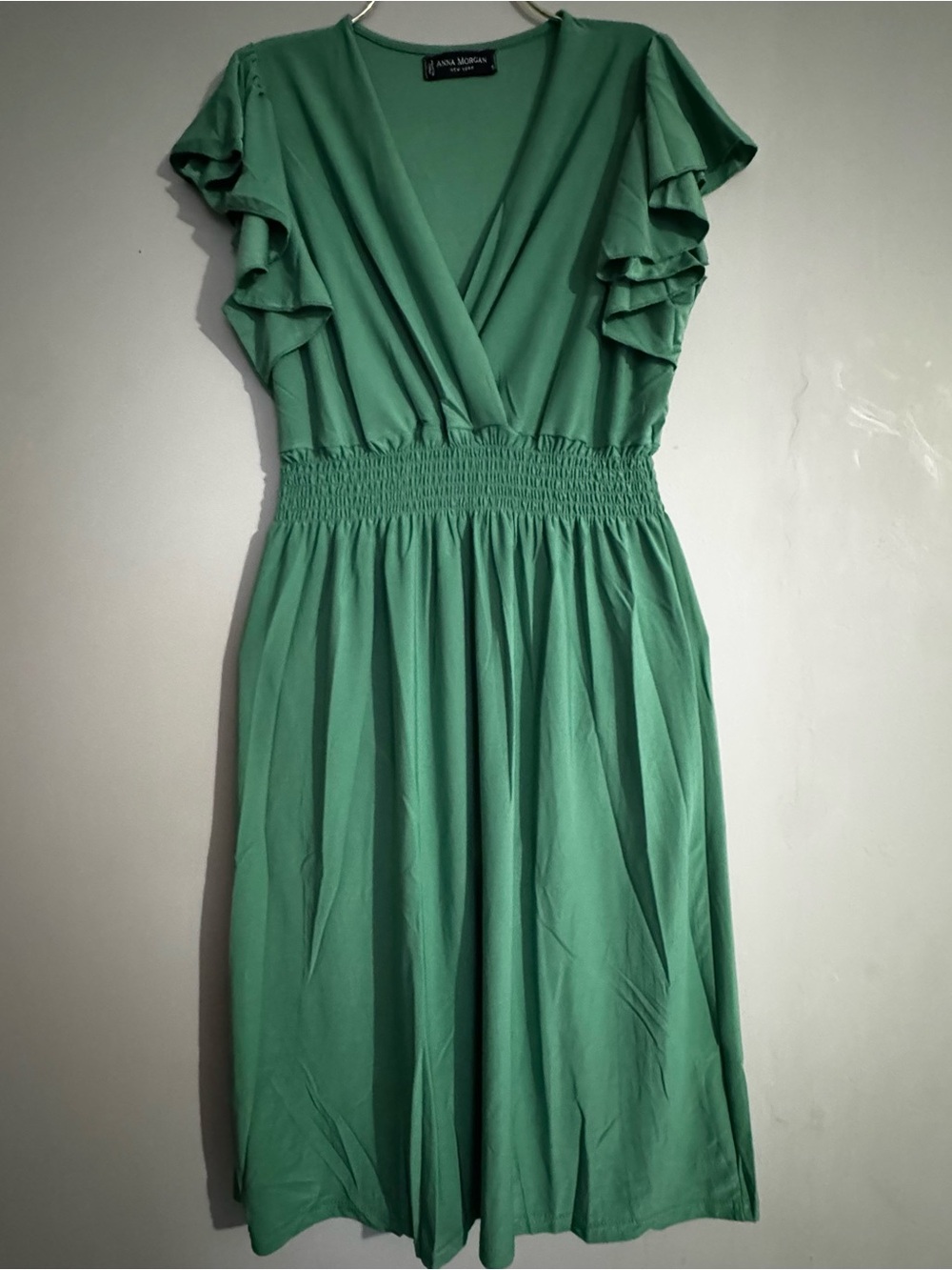 NWOT Anna Morgan Green Flutter Sleeve Smocked Midi Dress Small Boho